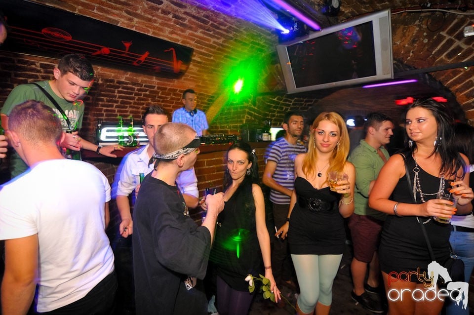 Golden Thursday @ Club Escape, 