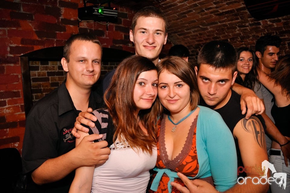 Golden Thursday @ Club Escape, 