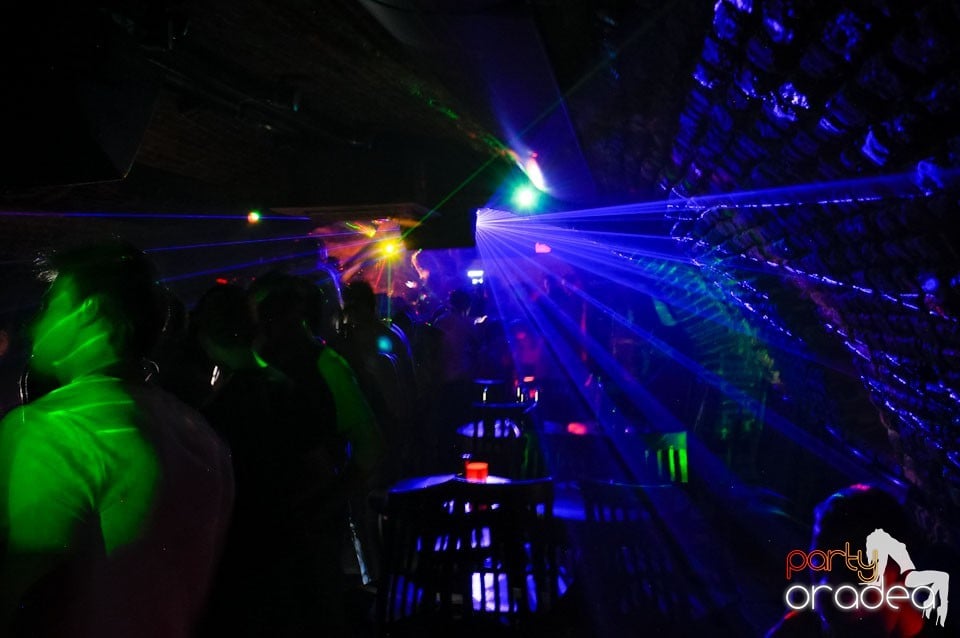 Golden Thursday @ Club Escape, 