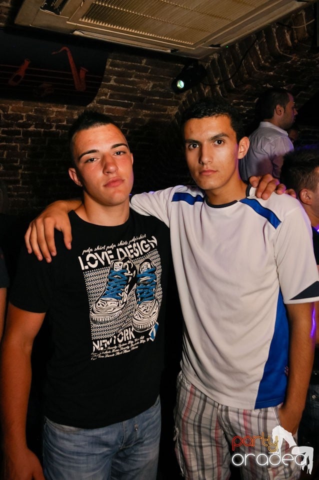 Golden Thursday @ Club Escape, 