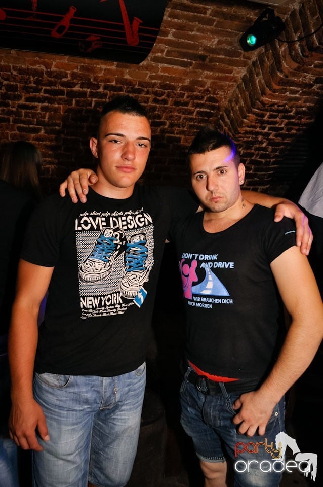 Golden Thursday @ Club Escape, 