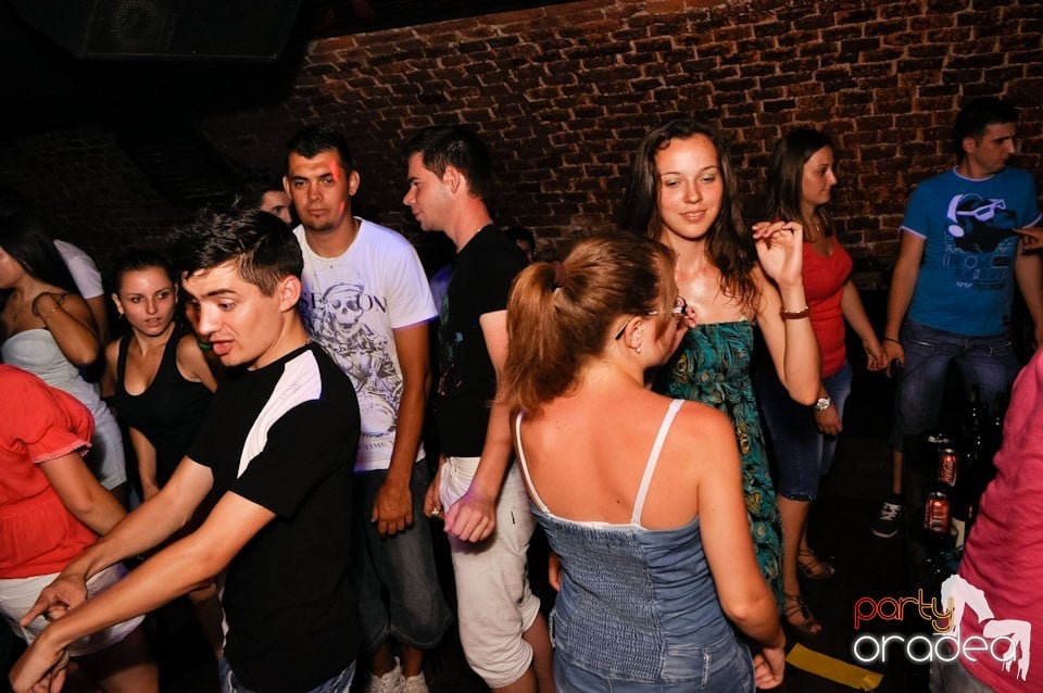 Golden Thursday @ Club Escape, 