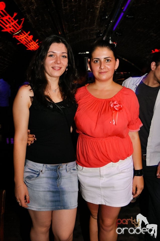 Golden Thursday @ Club Escape, 