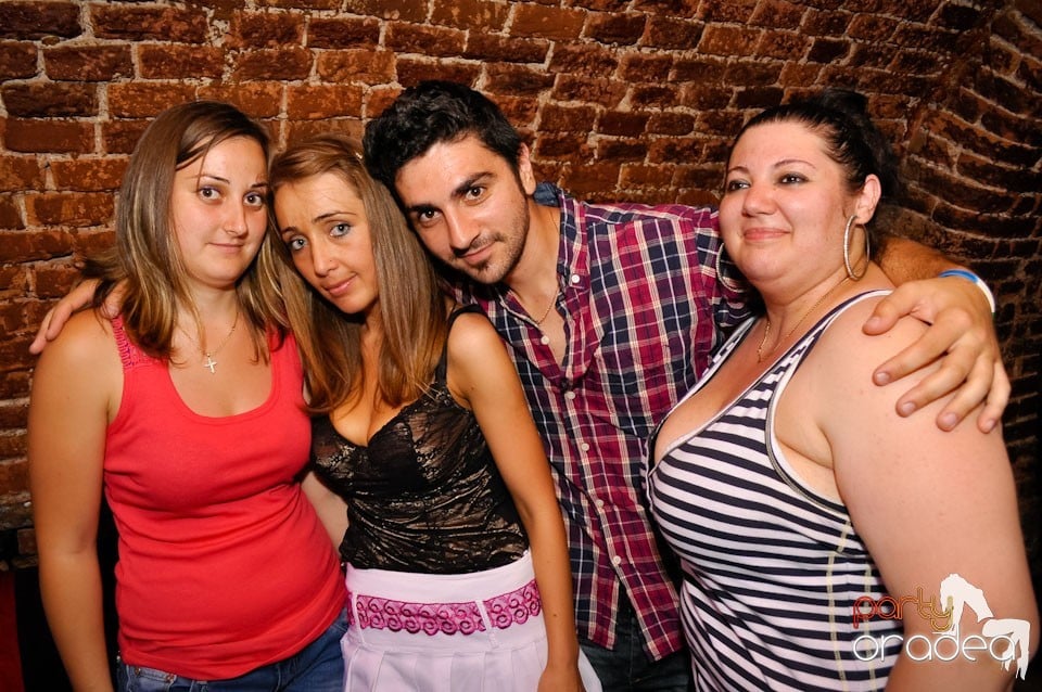 Golden Thursday @ Club Escape, 