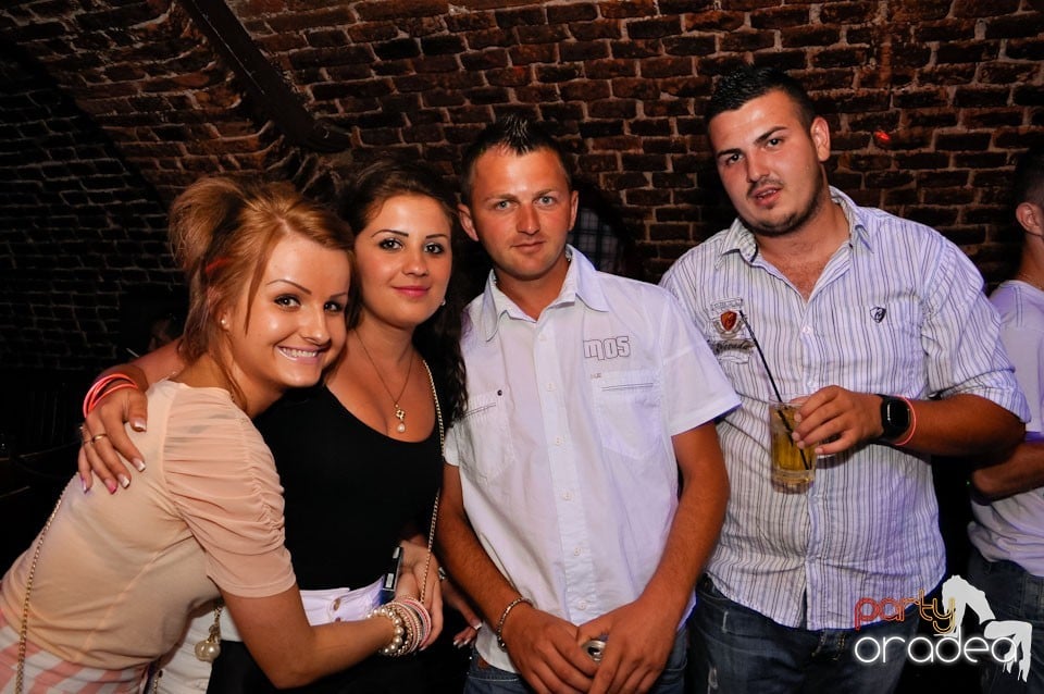 Golden Thursday @ Club Escape, 