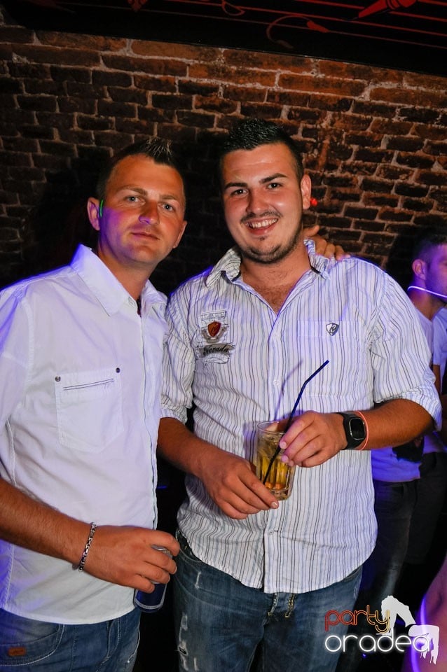 Golden Thursday @ Club Escape, 