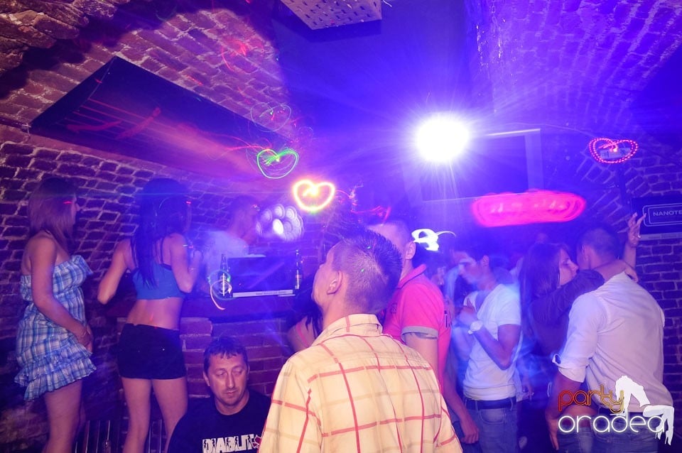 Golden Thursday @ Club Escape, 