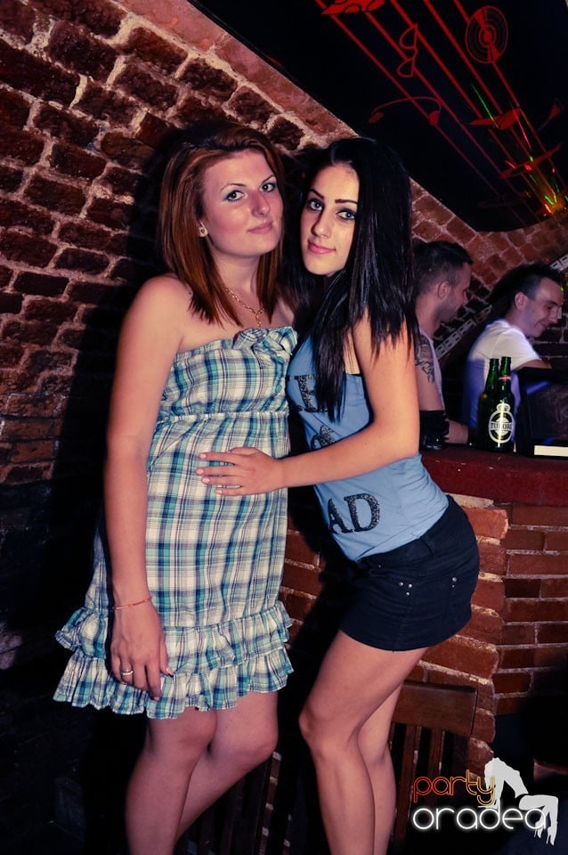 Golden Thursday @ Club Escape, 