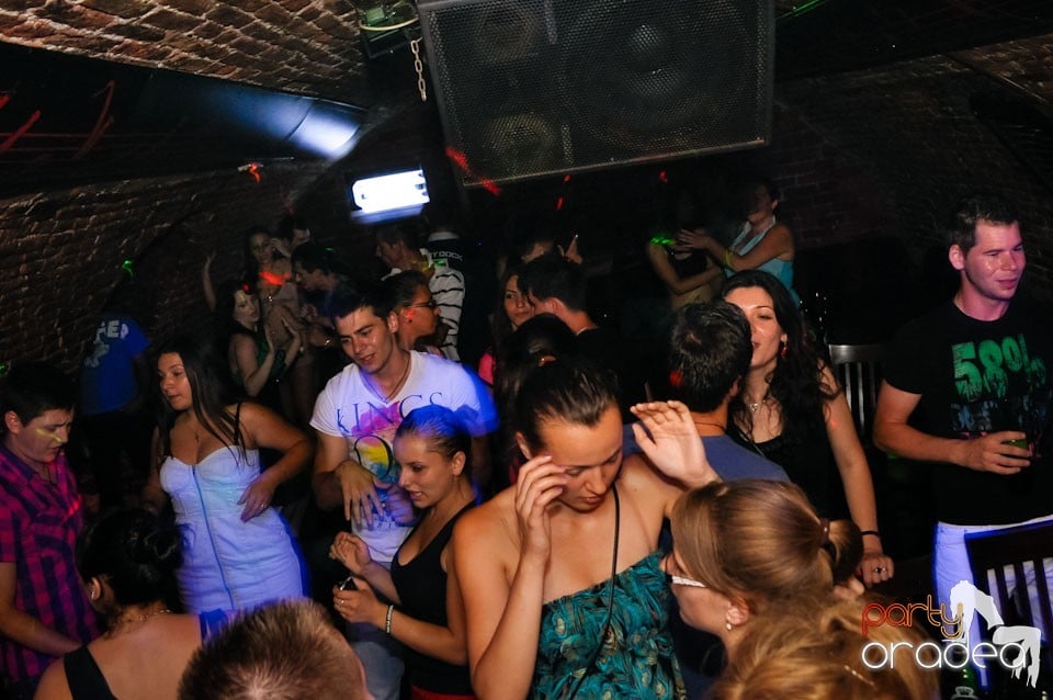 Golden Thursday @ Club Escape, 