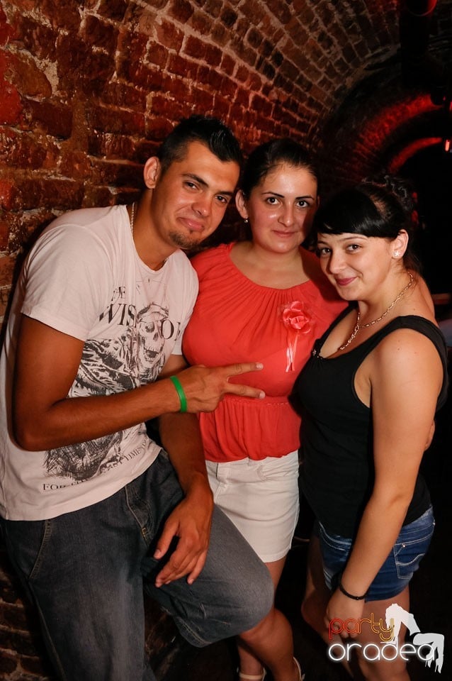 Golden Thursday @ Club Escape, 