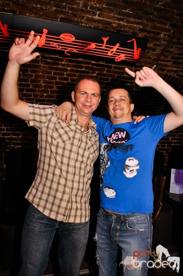 Golden Thursday @ Club Escape, 