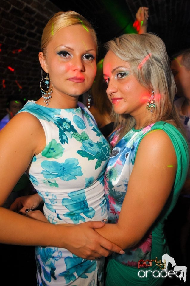 Golden Thursday @ Club Escape, 