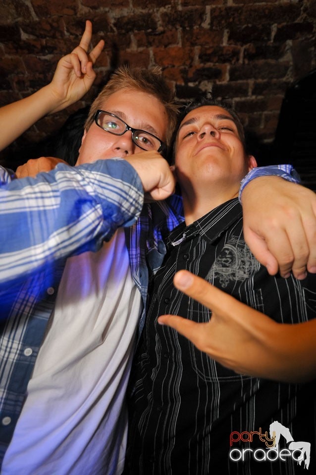 Golden Thursday @ Club Escape, 