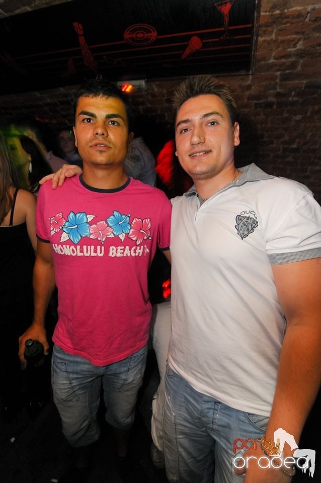 Golden Thursday @ Club Escape, 