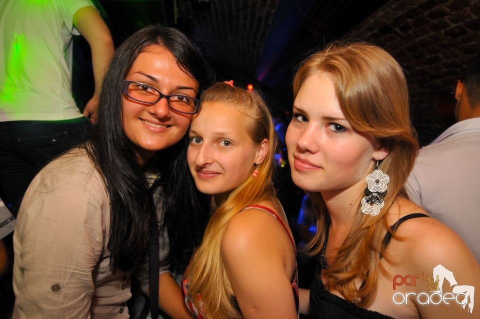 Golden Thursday @ Club Escape, 