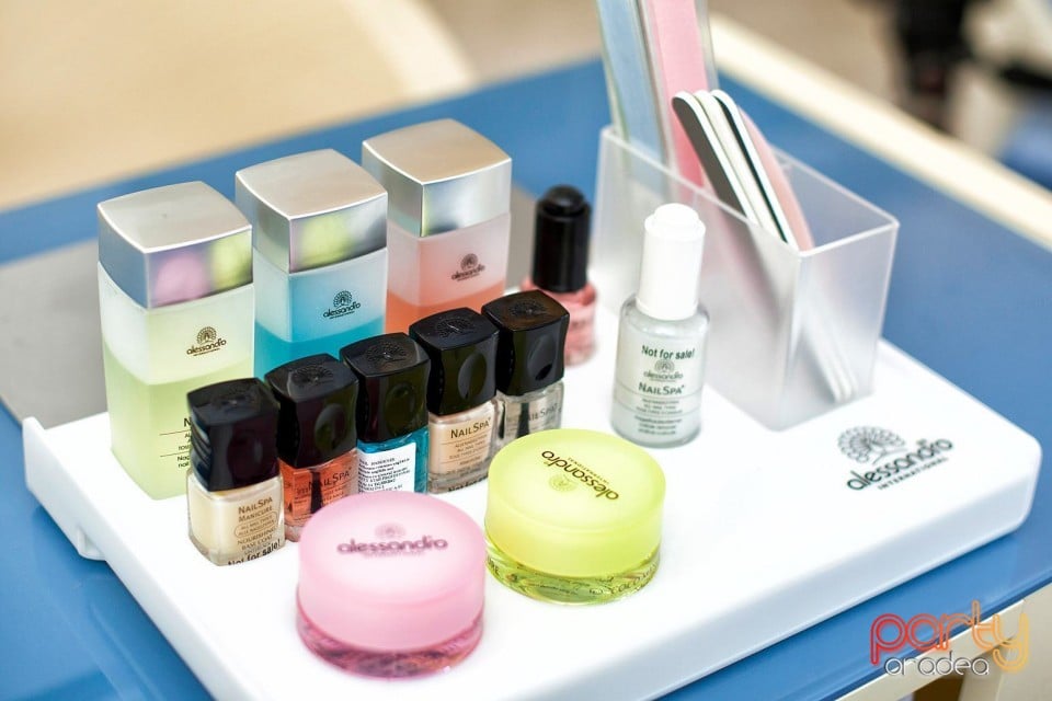 Gossip Nail Studio, Gossip Nail Studio