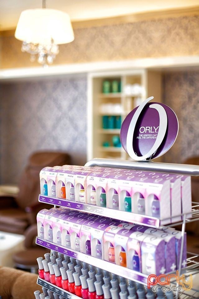 Gossip Nail Studio, Gossip Nail Studio