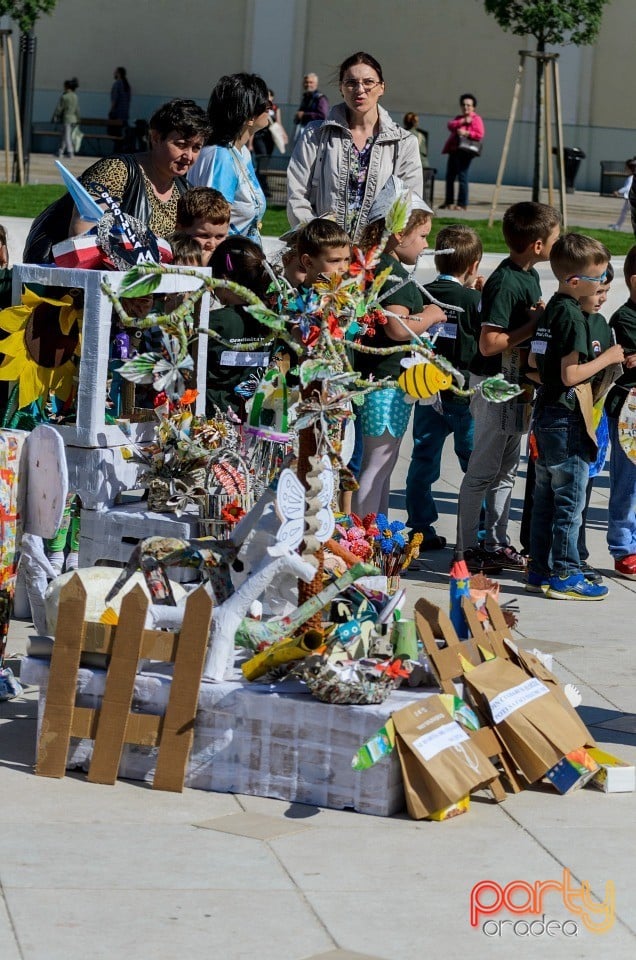 Grădina de Hârtie Reciclată, Oradea