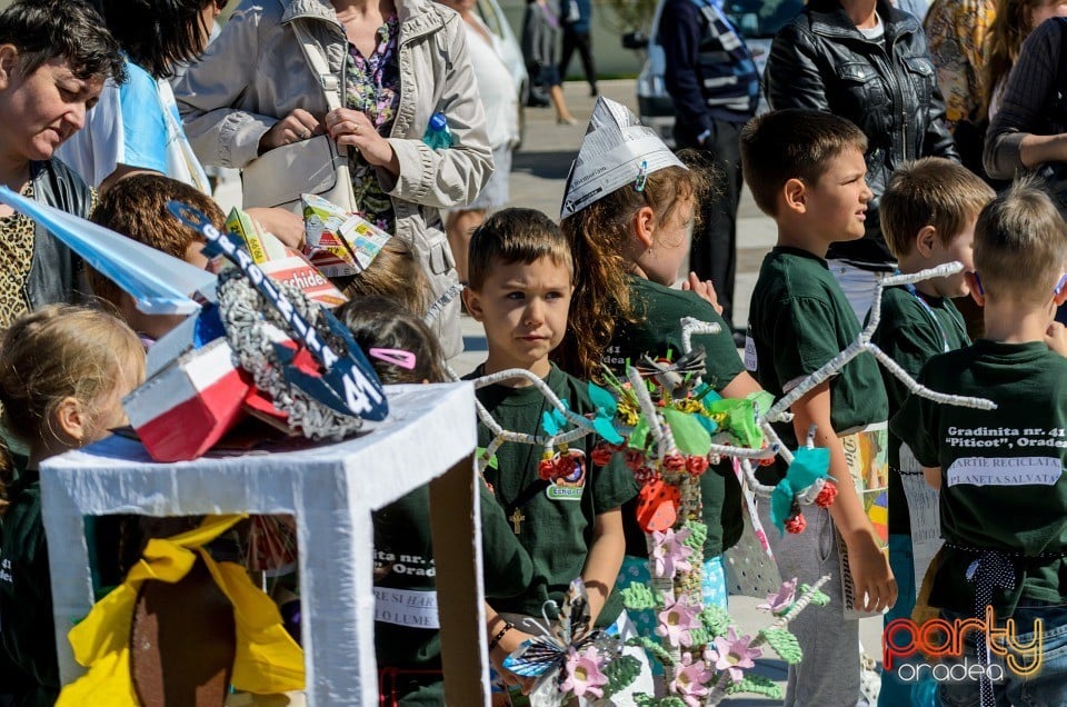 Grădina de Hârtie Reciclată, Oradea