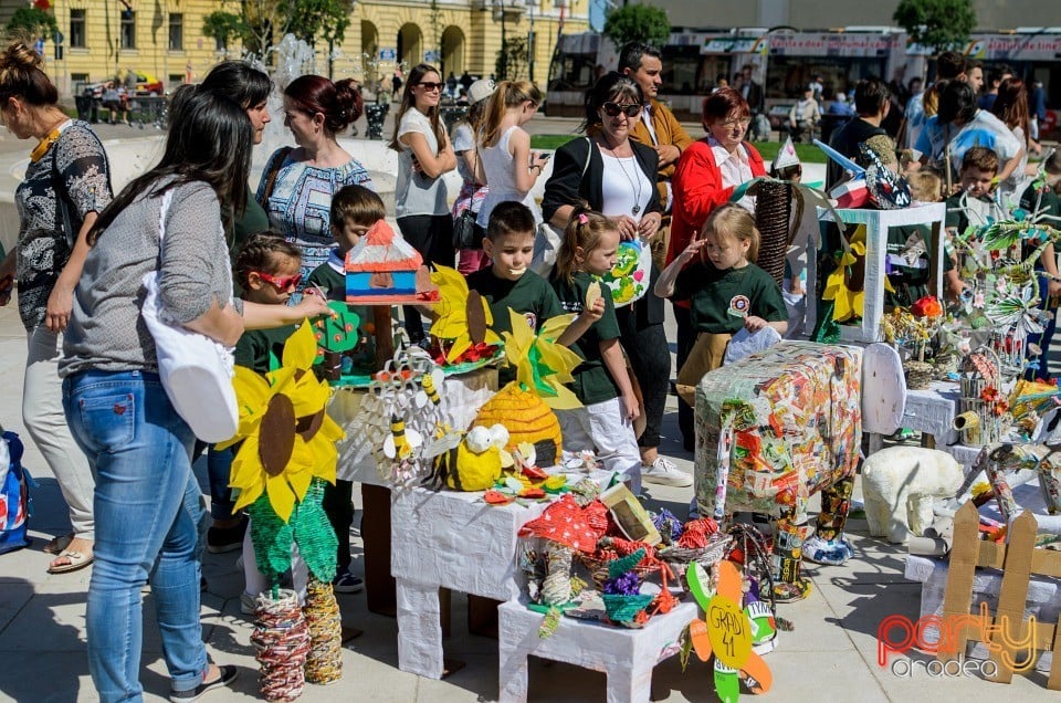 Grădina de Hârtie Reciclată, Oradea