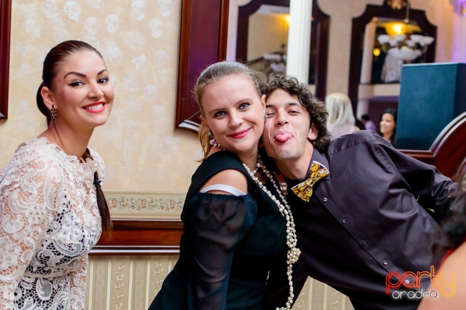 Grand Dancing Night, Grand Palace