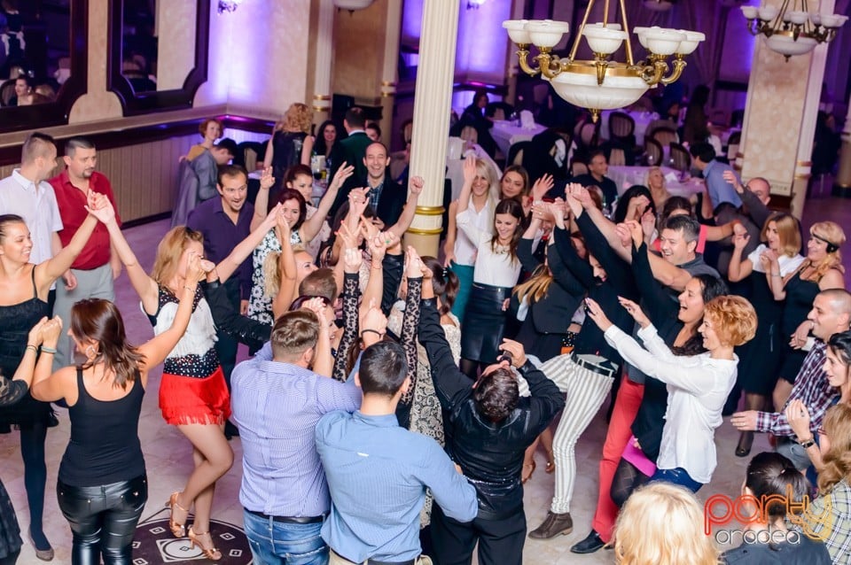 Grand Dancing Night, Grand Palace