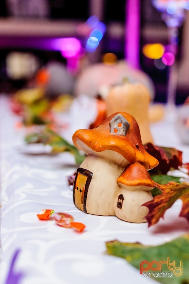 Grand Halloween Dancing Night, Grand Palace
