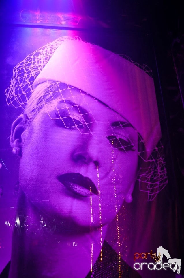 Grand Opening în The One Café & Club, 