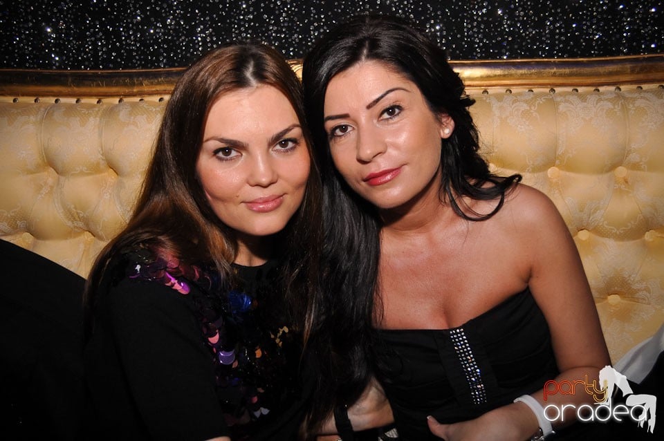 Grand Opening în The One Café & Club,