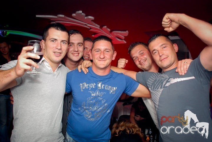 Grand Opening Party la Club Atti's,