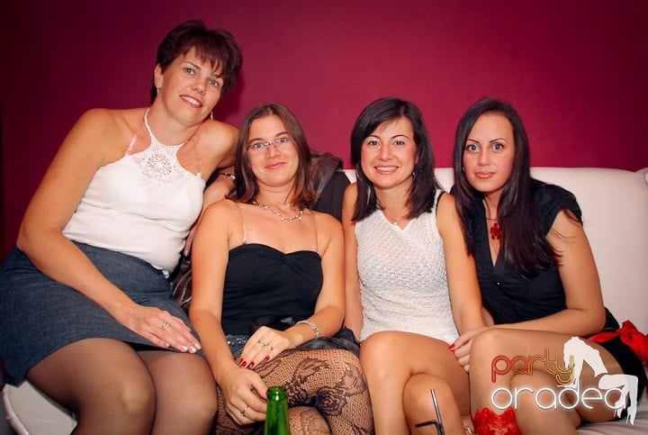 Grand Opening Party la Club Atti's,