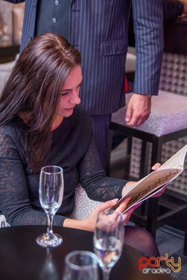 Grandezza Grand Opening, Grandezza - Caffe & Lounge