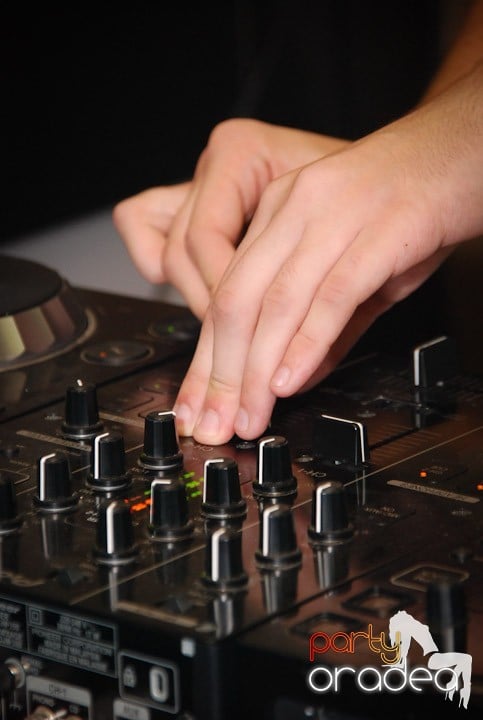 Green Party în Kadó Cafe, 