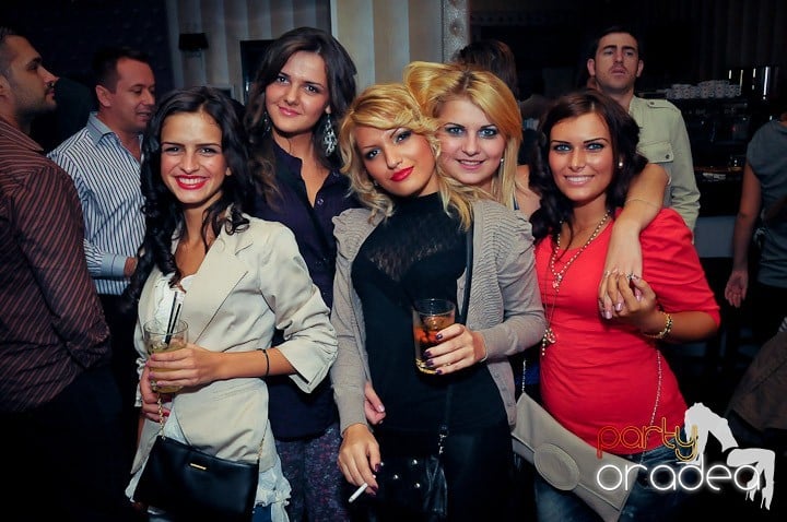 Green Party în Kadó Cafe, 