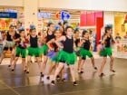 Carrefour - Grupul Muzical Luscynia & Kalliope Show Dance Team