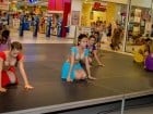 Carrefour - Grupul Muzical Luscynia & Kalliope Show Dance Team