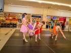 Carrefour - Grupul Muzical Luscynia & Kalliope Show Dance Team