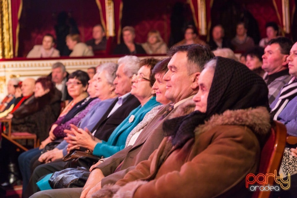 Hai să dăm mână cu mână!, Teatrul Regina Maria