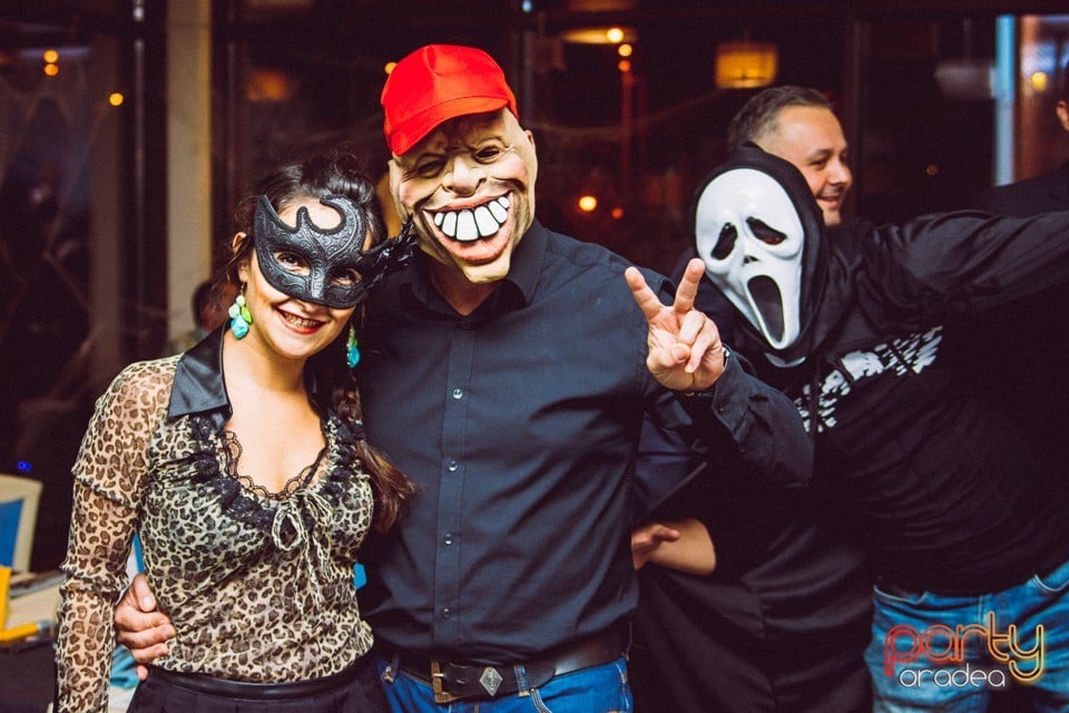 Halloween Costume Ball, Restaurant Rivo