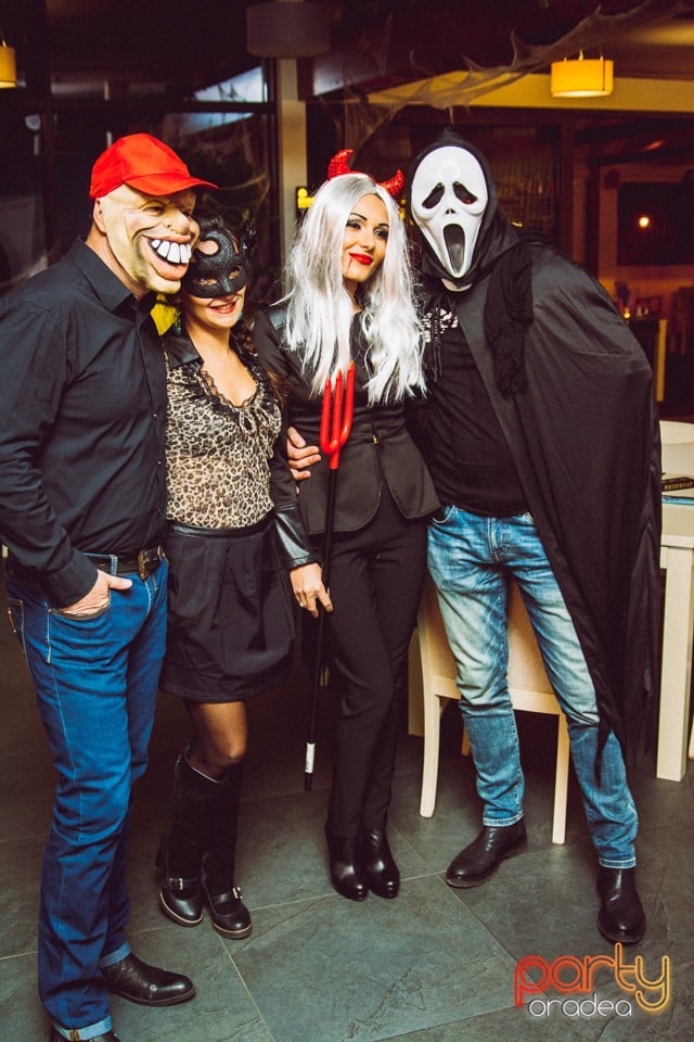 Halloween Costume Ball, Restaurant Rivo