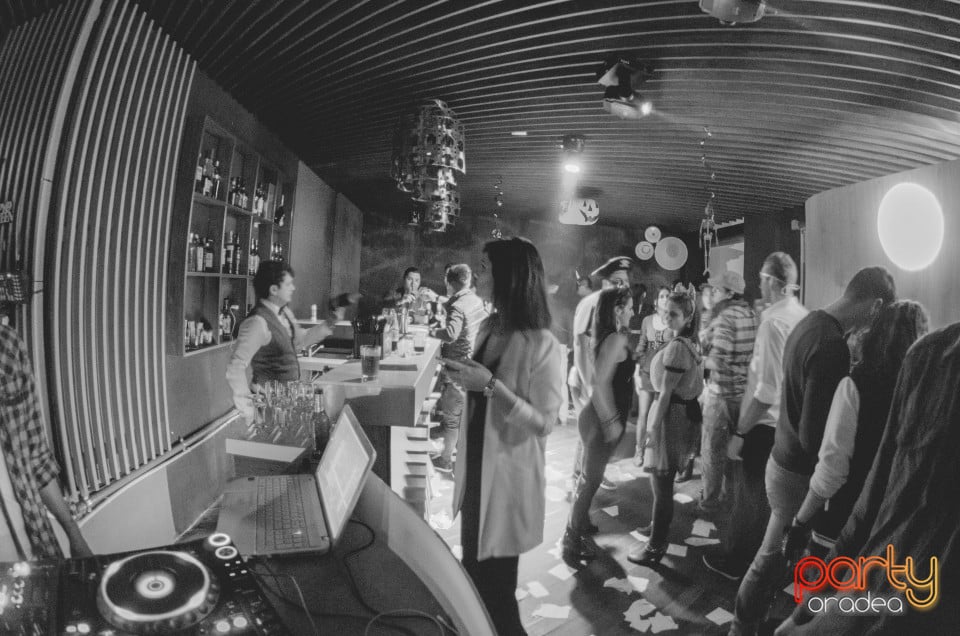 Halloween Horror Party, 