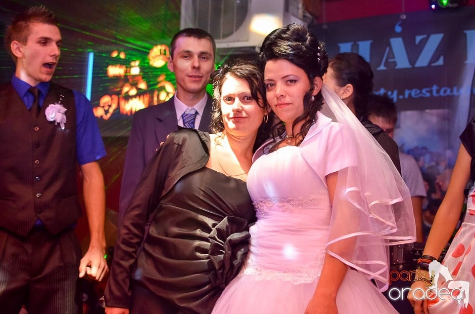 Halloween Party & Laser Show în Faház,