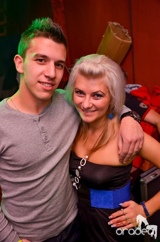 Halloween Party & Laser Show în Faház,