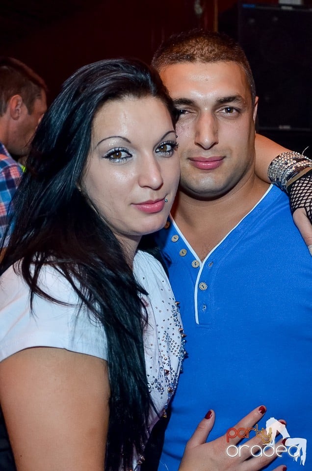 Halloween Party & Laser Show în Faház,