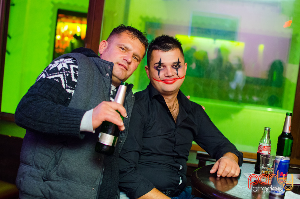 Halloween Party @ Edison Pub, 