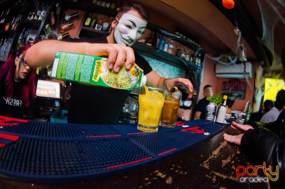 Halloween Party @ Edison Pub, 