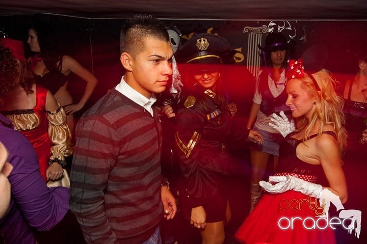 Halloween Party în Club Atti's, 