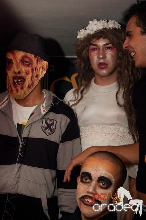 Halloween Party în Club Atti's, 