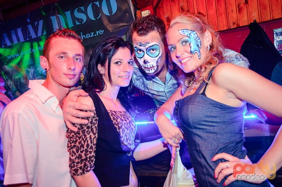 Halloween Party în Disco Faház, 