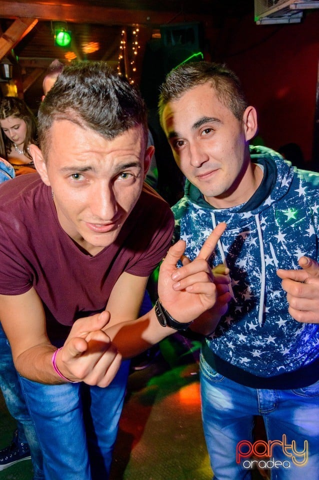 Halloween Party în Disco Faház, 